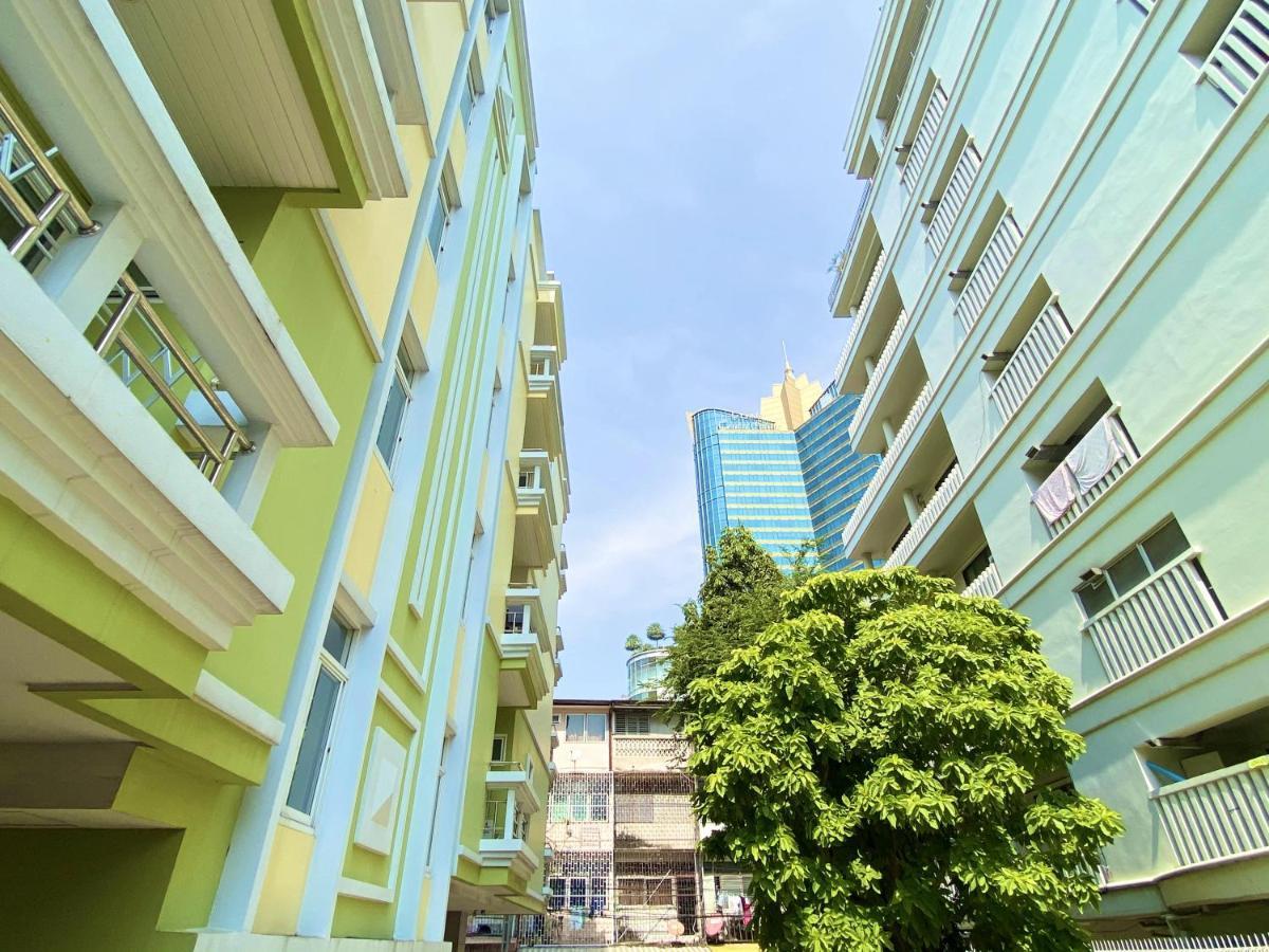 14 Place Sukhumvit Suites Bangkok Exterior foto